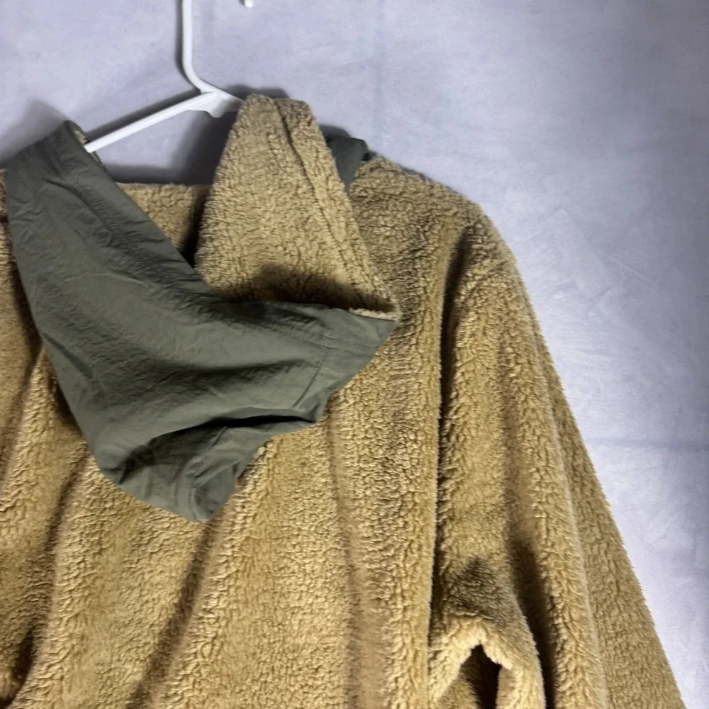 NWT‎ True Religion Mens Contrast Sherpa Hooded Jacket Beige Soft Cozy Winter L
